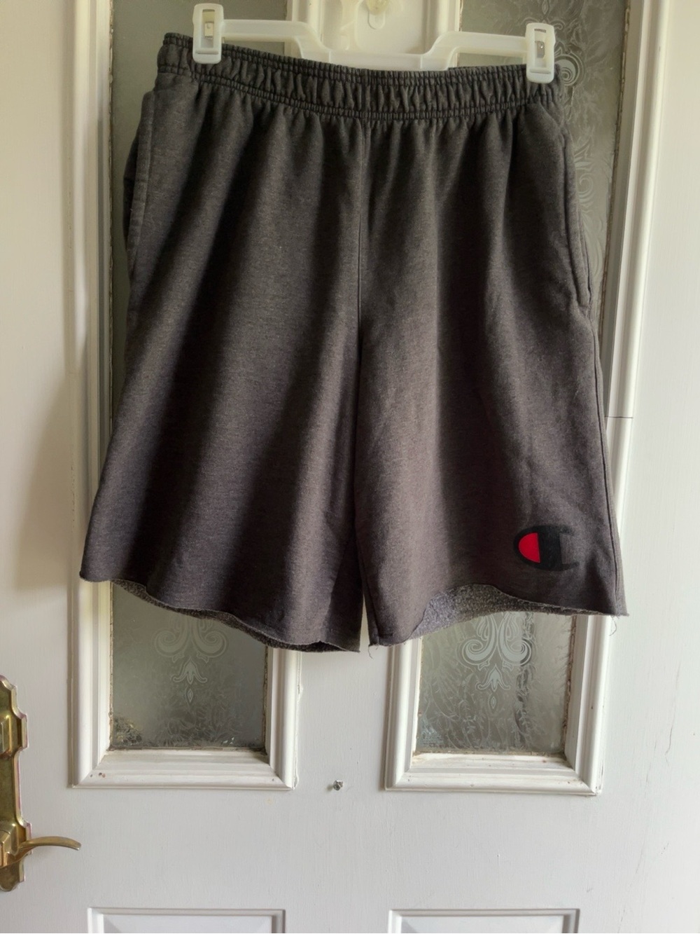 Champion Men’s XL Gray Raw Hem Sweat Shorts Cutoff Fleece Athletic